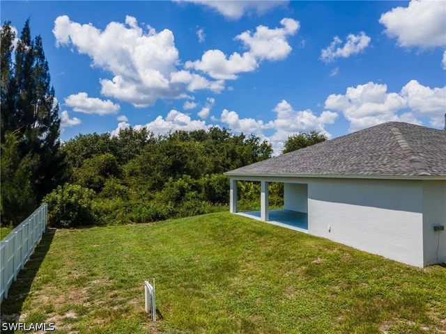 1962 Leghorn ST, Lehigh Acres, FL 33972