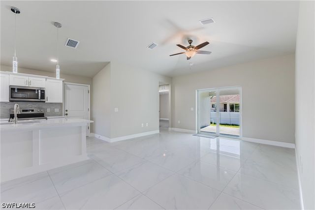 1962 Leghorn ST, Lehigh Acres, FL 33972