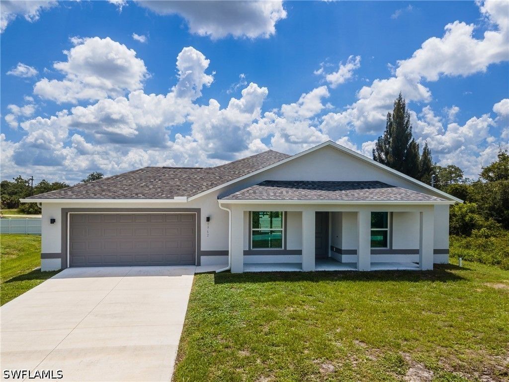 1962 Leghorn ST, Lehigh Acres, FL 33972