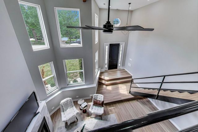 4305 N Mobile Avenue, Chicago, IL 60634