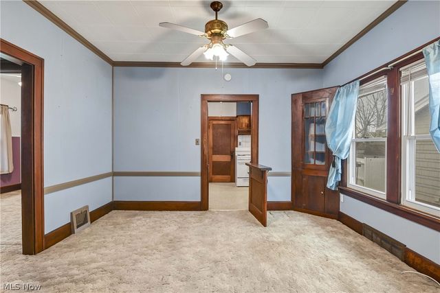 7510 Manhattan Avenue, Parma, OH 44129