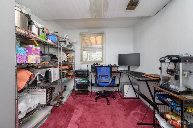 71 Aberdeen Avenue, Iselin, NJ 08830