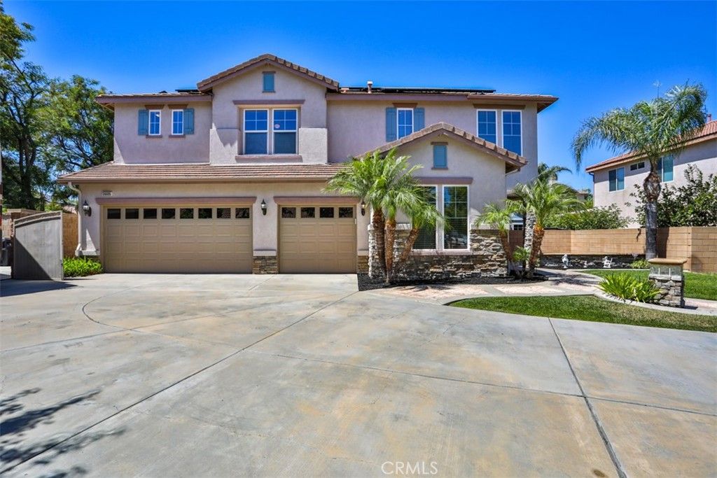 Image 11 of property listing at 36695 Fontaine Street, Winchester, CA 92596