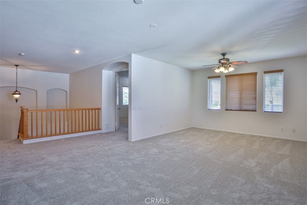 Image 34 of property listing at 36695 Fontaine Street, Winchester, CA 92596