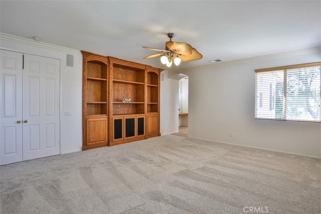 Image 35 of property listing at 36695 Fontaine Street, Winchester, CA 92596