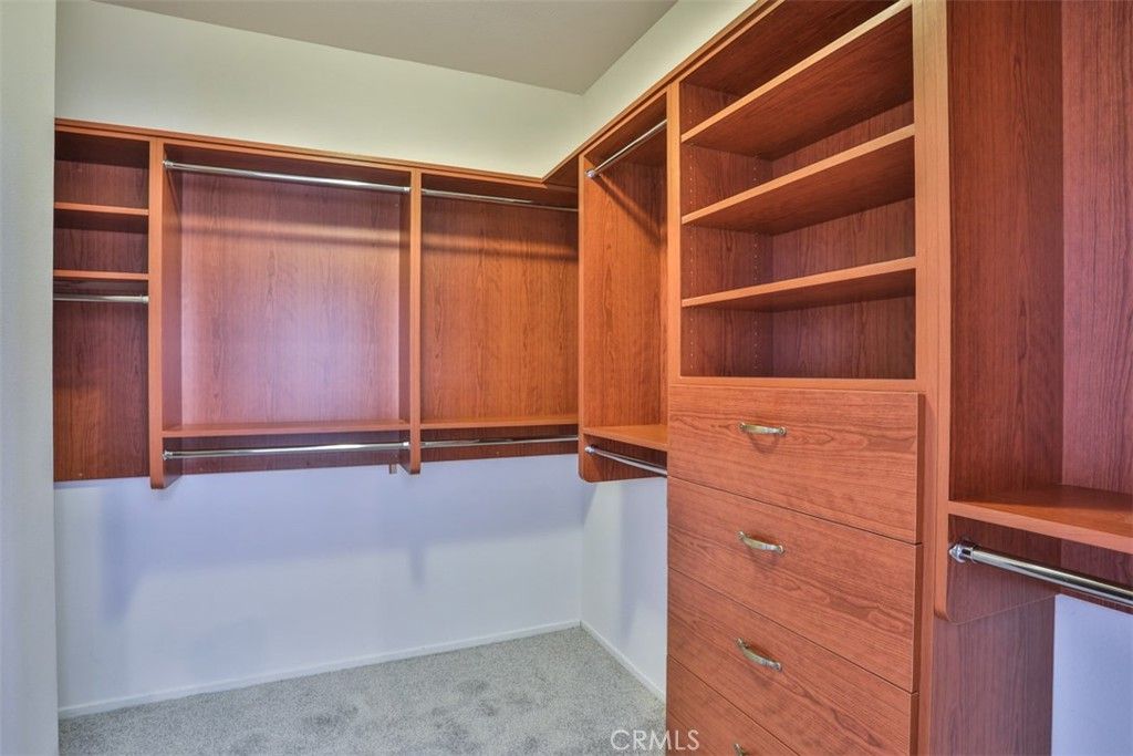 Image 41 of property listing at 36695 Fontaine Street, Winchester, CA 92596