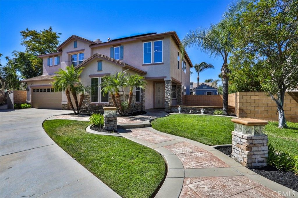 Image 60 of property listing at 36695 Fontaine Street, Winchester, CA 92596