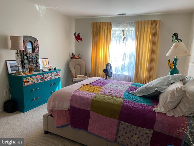 1205 CHESTERWOOD CT, Marlton, NJ 08053