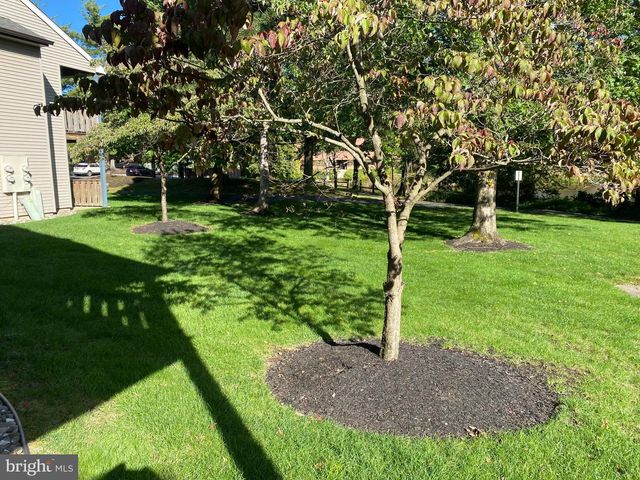 1205 CHESTERWOOD CT, Marlton, NJ 08053