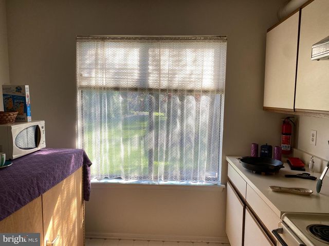 1205 CHESTERWOOD CT, Marlton, NJ 08053