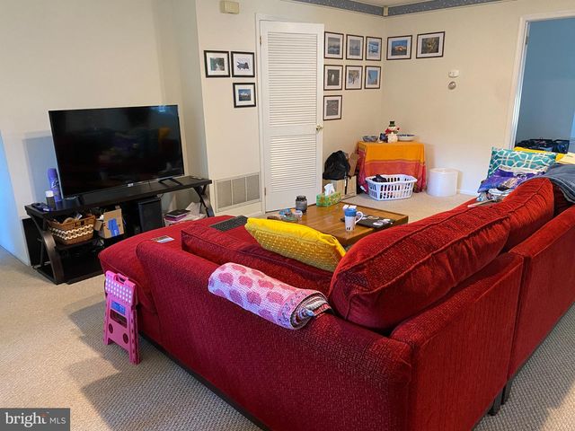 1205 CHESTERWOOD CT, Marlton, NJ 08053