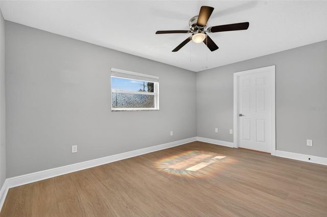 8110 MACOMA DRIVE NE, St Petersburg, FL 33702