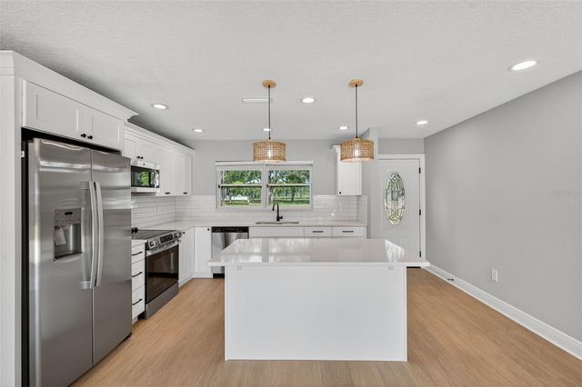 8110 MACOMA DRIVE NE, St Petersburg, FL 33702