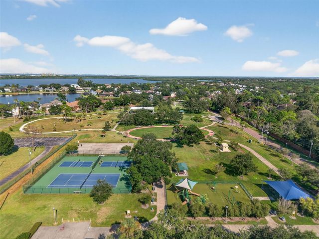 8110 MACOMA DRIVE NE, St Petersburg, FL 33702