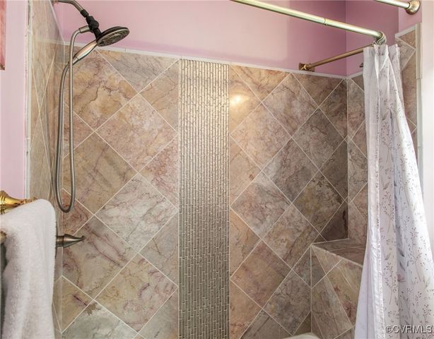 1724 Villageway Dr, Henrico, VA 23229