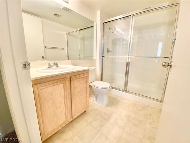 1909 High Valley Court 202, Las Vegas, NV 89128