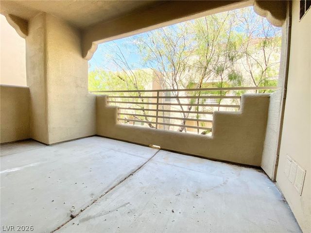 1909 High Valley Court 202, Las Vegas, NV 89128