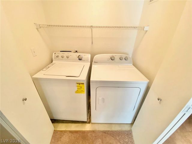 1909 High Valley Court 202, Las Vegas, NV 89128