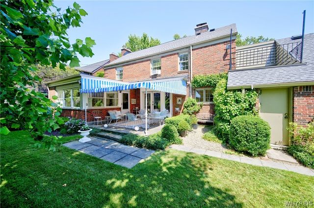 30 Hallam Road, Buffalo, NY 14216
