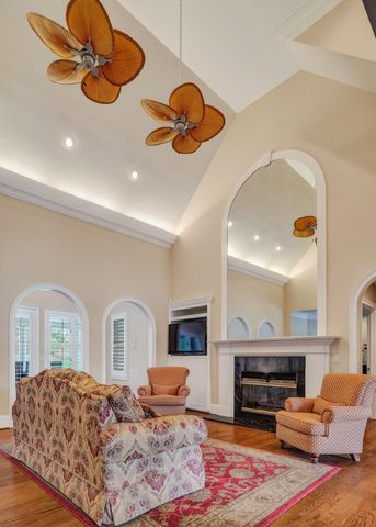 811 N Maple Ave, Cookeville, TN 38501