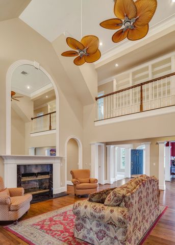 811 N Maple Ave, Cookeville, TN 38501