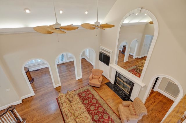 811 N Maple Ave, Cookeville, TN 38501