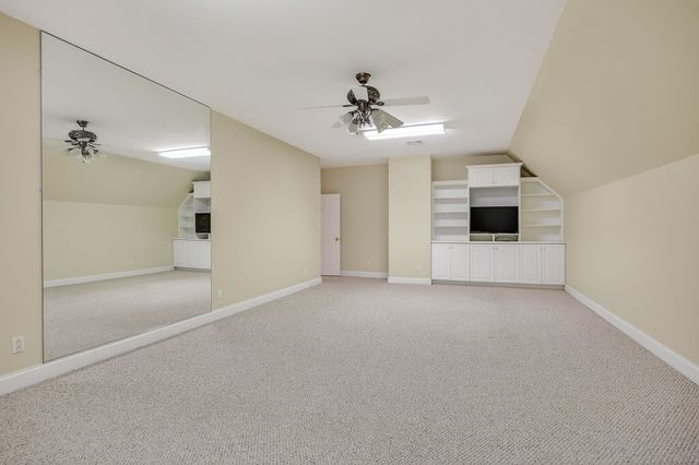 811 N Maple Ave, Cookeville, TN 38501