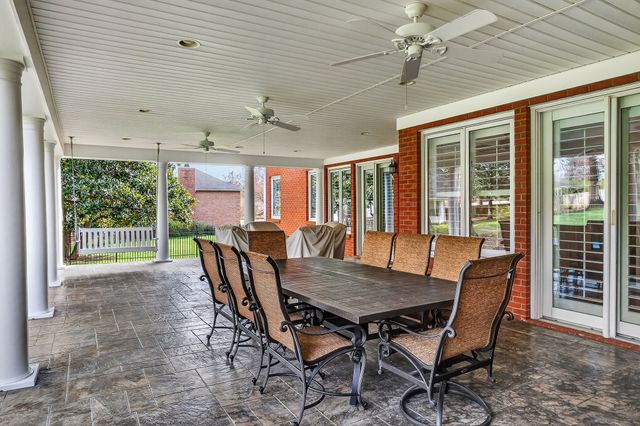 811 N Maple Ave, Cookeville, TN 38501