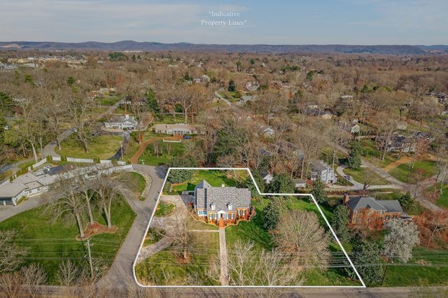 811 N Maple Ave, Cookeville, TN 38501