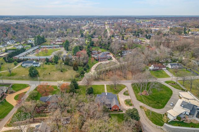 811 N Maple Ave, Cookeville, TN 38501