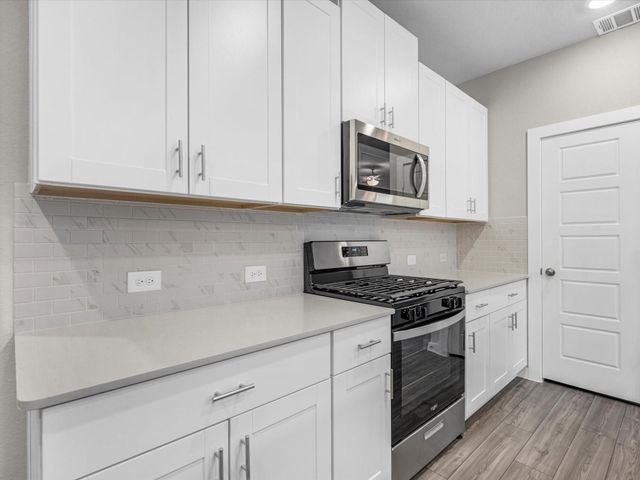 2010 W Darlington Oak Court, Conroe, TX 77304