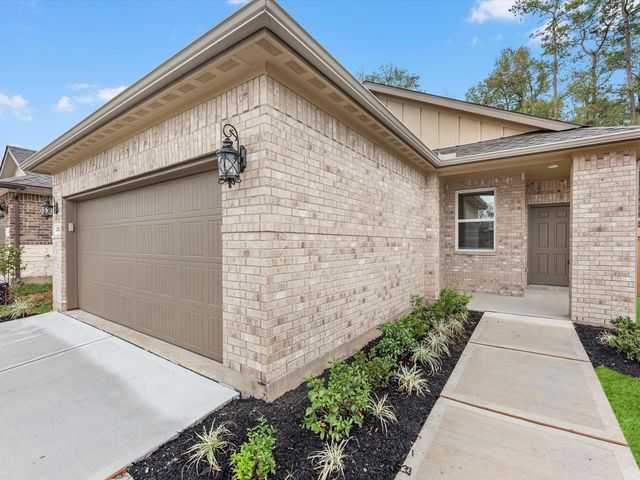 2010 W Darlington Oak Court, Conroe, TX 77304