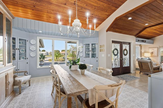 427 Glenbrook Drive, Atlantis, FL 33462