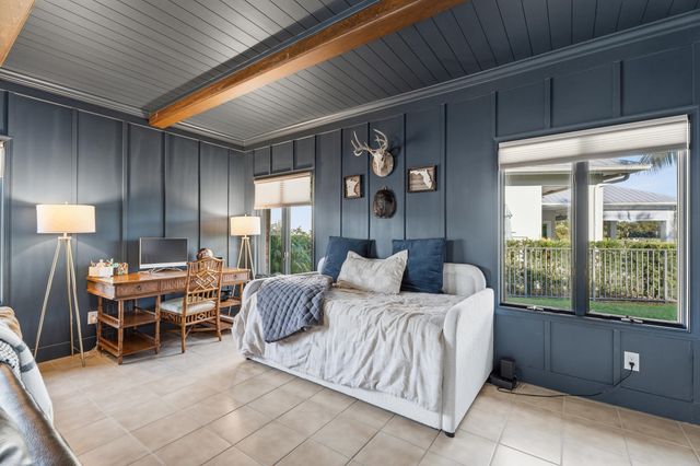 427 Glenbrook Drive, Atlantis, FL 33462