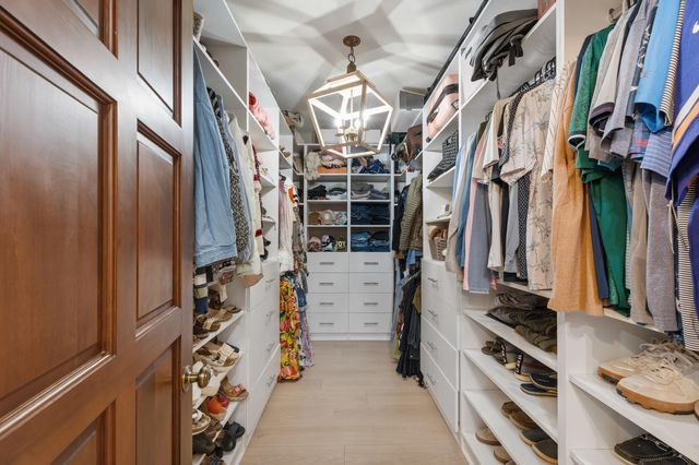 427 Glenbrook Drive, Atlantis, FL 33462