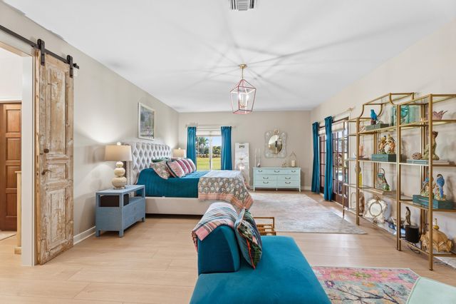 427 Glenbrook Drive, Atlantis, FL 33462