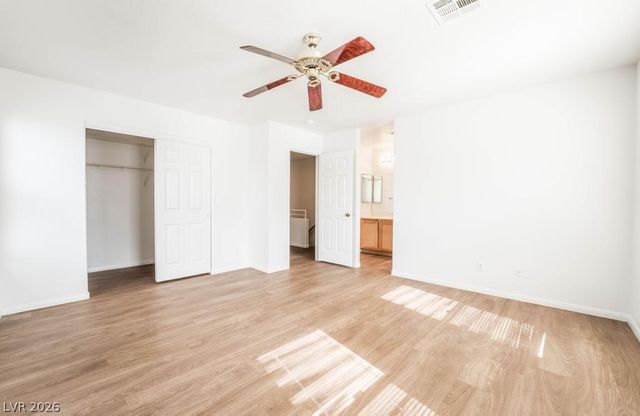 1453 Morro Creek Street, Las Vegas, NV 89128