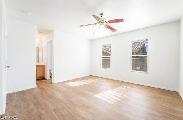 1453 Morro Creek Street, Las Vegas, NV 89128