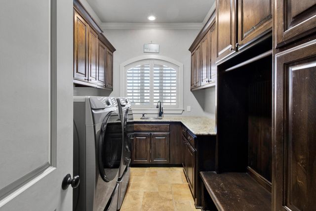 145 Abby Gail Dr, Longview, TX 75605