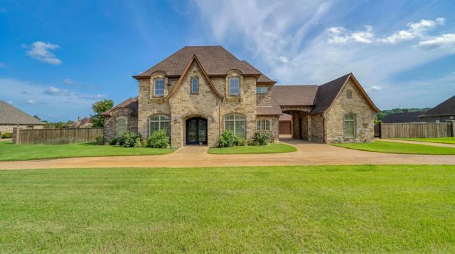 145 Abby Gail Dr, Longview, TX 75605