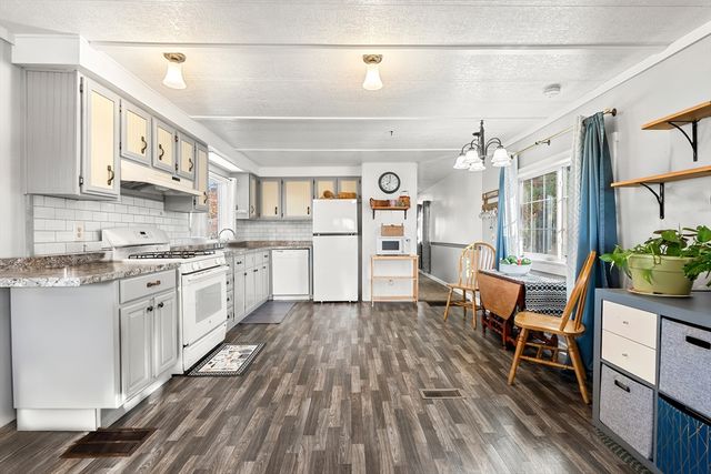 49 Louie Lane, Raynham, MA 02767