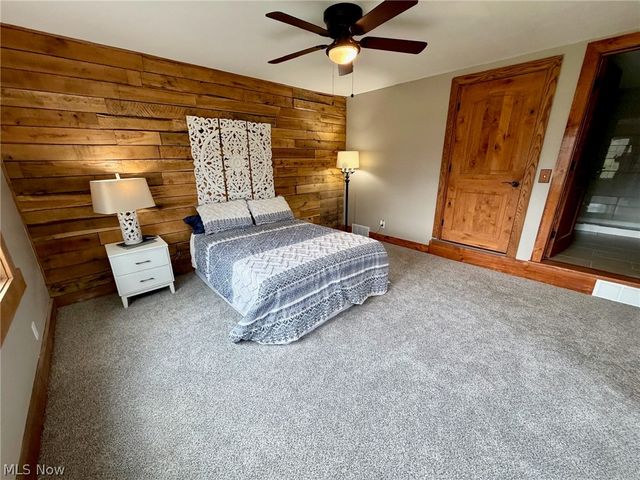 549 Perry Road, Tallmadge, OH 44278