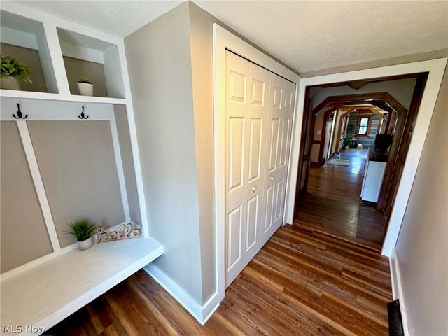 549 Perry Road, Tallmadge, OH 44278