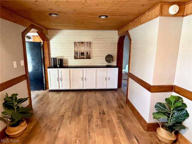 549 Perry Road, Tallmadge, OH 44278