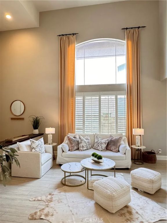 11080 Hiskey Lane, Tustin, CA 92782