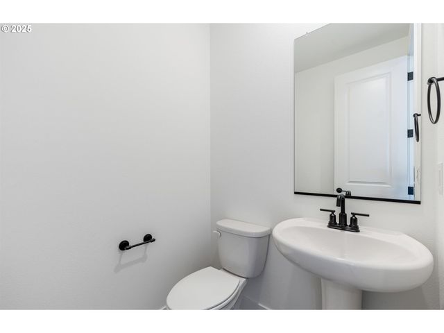 8702 S 3RD Way, Ridgefield, WA 98642