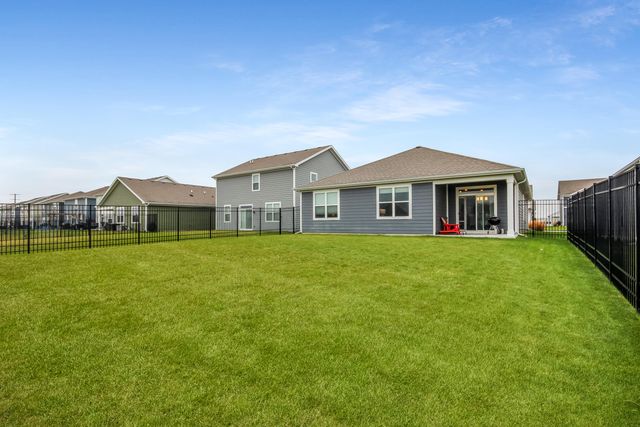 10406 Whitney Place, St. John, IN 46307