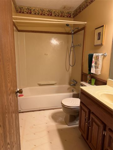 4413 HARVARD Road, Erie, PA 16509