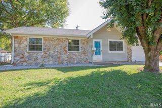 6001 Berry Lane, Evansville, IN 47710