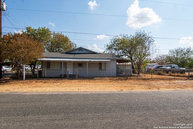 116 Matlock, Poth, TX 78147